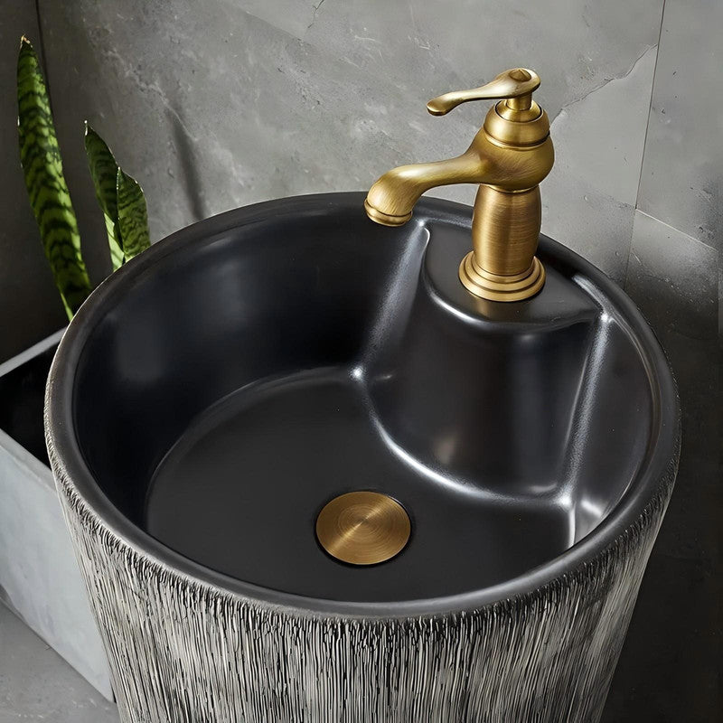 Hand Made Ceramic Vertical Wire Drawing One Piece Basin for Bathroom or Garden
