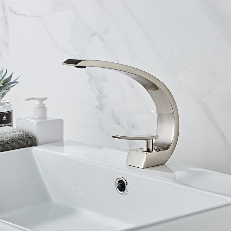 Single Hole Faucet Single-handle Bathroom Faucet